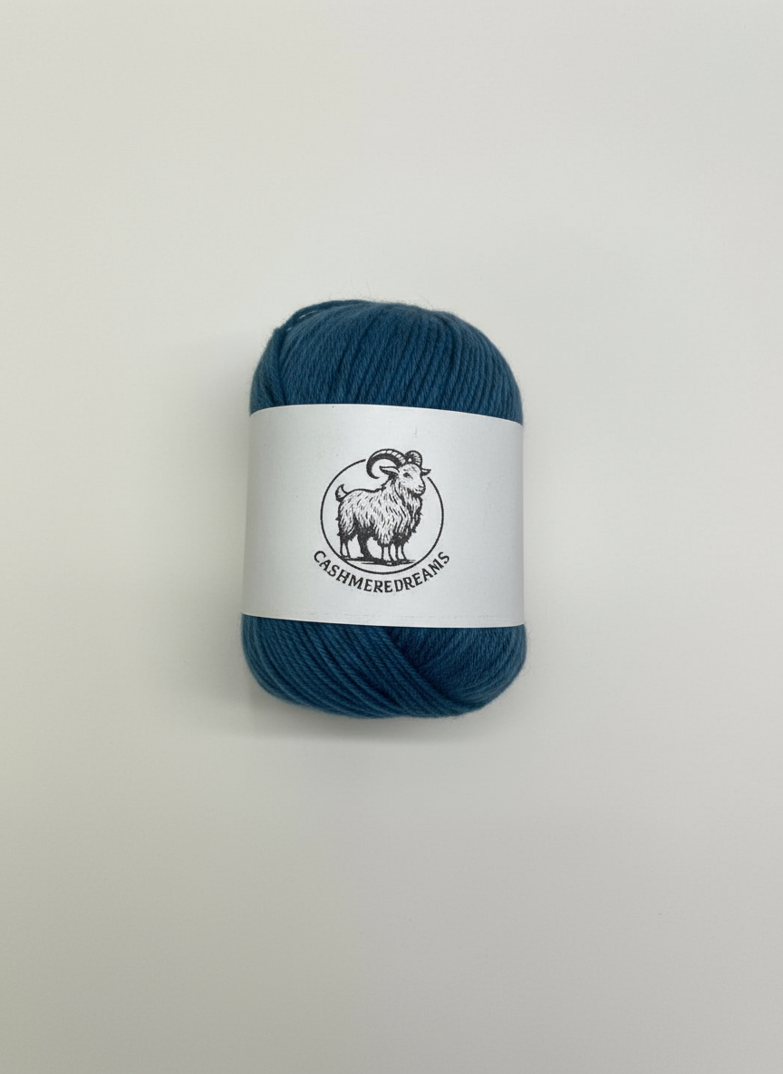 Cashmere Dreams 07 Blau - 50 gr Knäuel - 100% Kaschmir Cashmere Dreams 07 Blau - 50 gr Knäuel - 100% Kaschmir