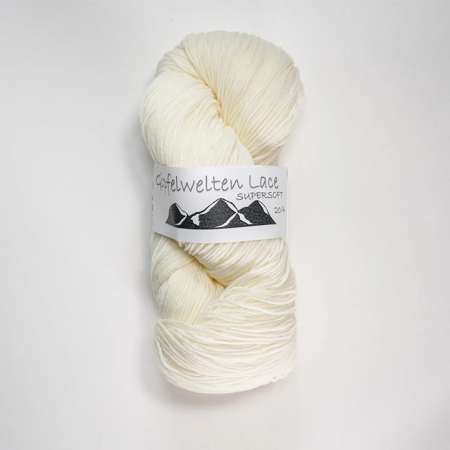 schmusewolle-gipfelwelten-lace-supersoft88EUNEpVXO6mr “Gipfelwelten Lace Supersoft” 20/4, 85 % extra fine Merino wool/15 % Polyamide – 100 gr skein – mulesing free