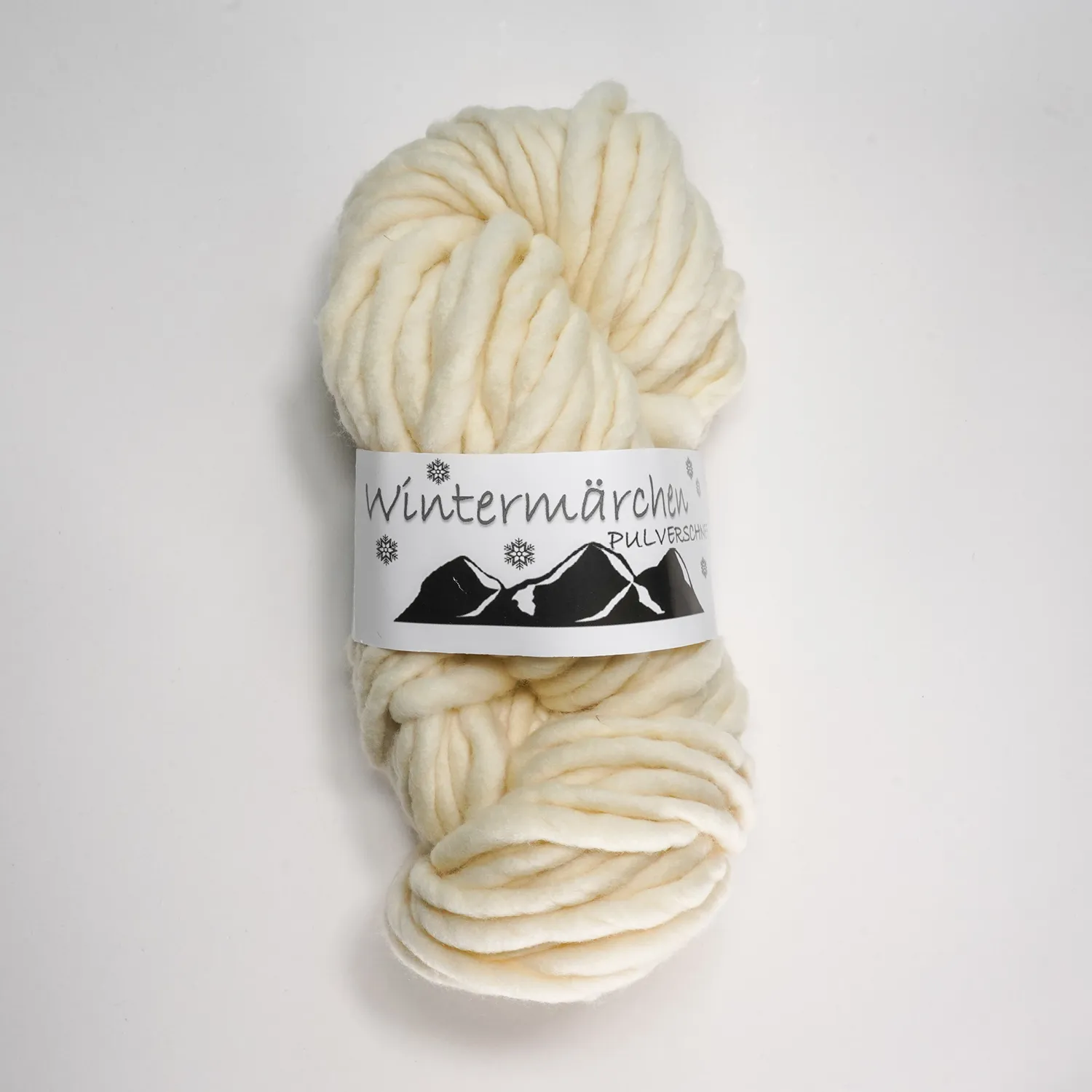 schmusewolle-wintermaerchen-pulverschnee „Wintermärchen Pulverschnee New“ 0.4/1, 100 % wool - skein 100 gr