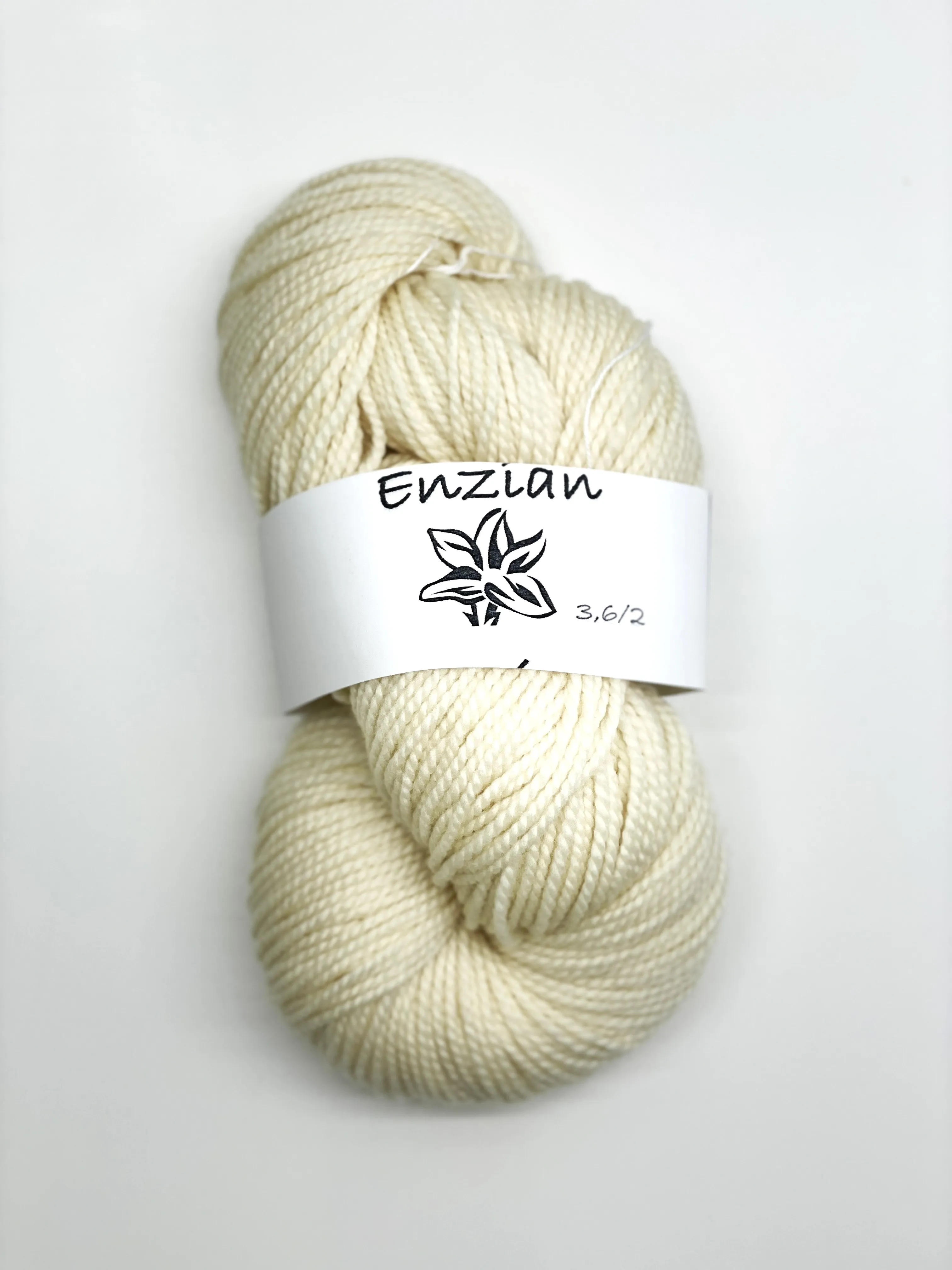 IMG_7654 „Enzian“ 3.6/2, 100 % wool, skein 100 gr - mulesing free