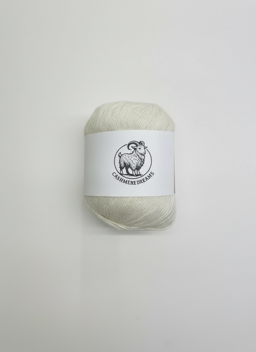 Cashmere Dreams 10 Weiß- 50 gr Knäuel - 100% Kaschmir Cashmere Dreams 10 Weiß- 50 gr Knäuel - 100% Kaschmir