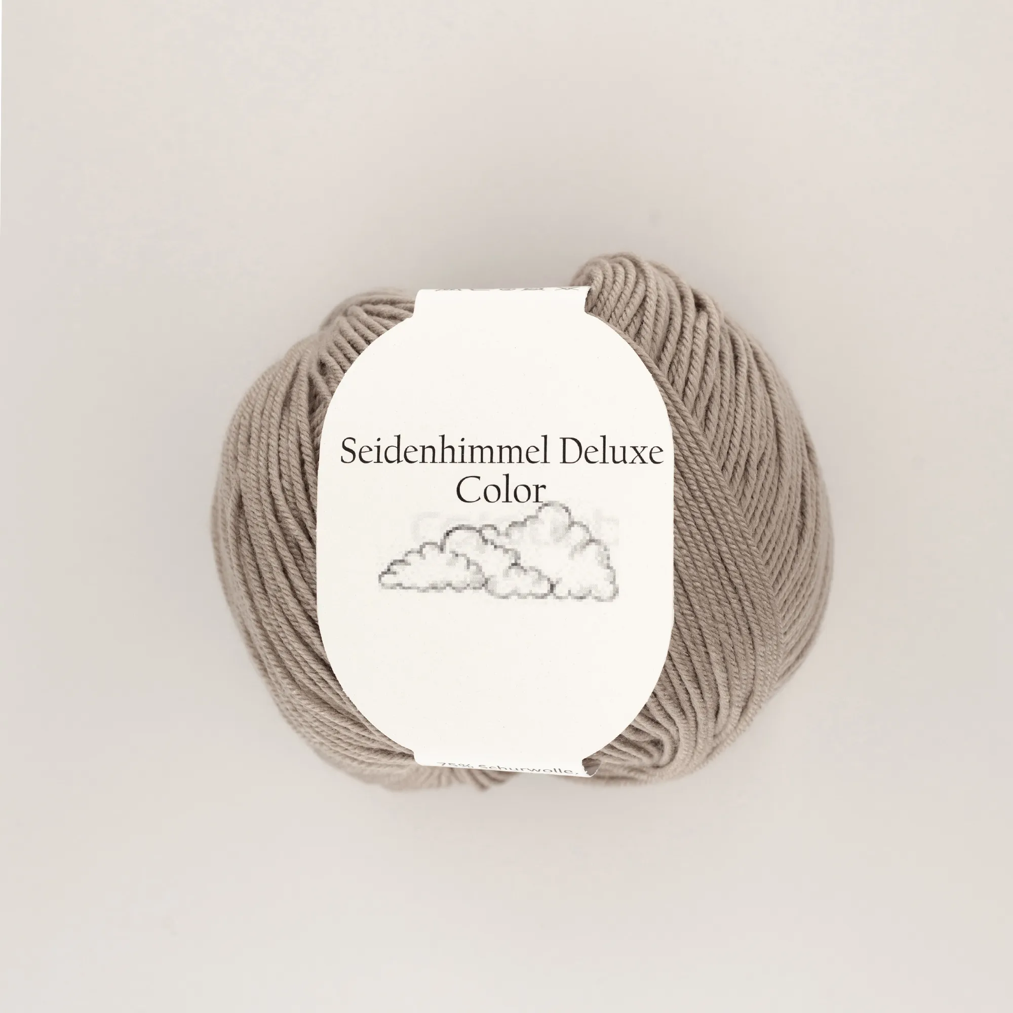 13 “Seidenhimmel Deluxe” 13 pebble stone, 50 gr balls – 75 % Merino wool extra fine/25 % silk