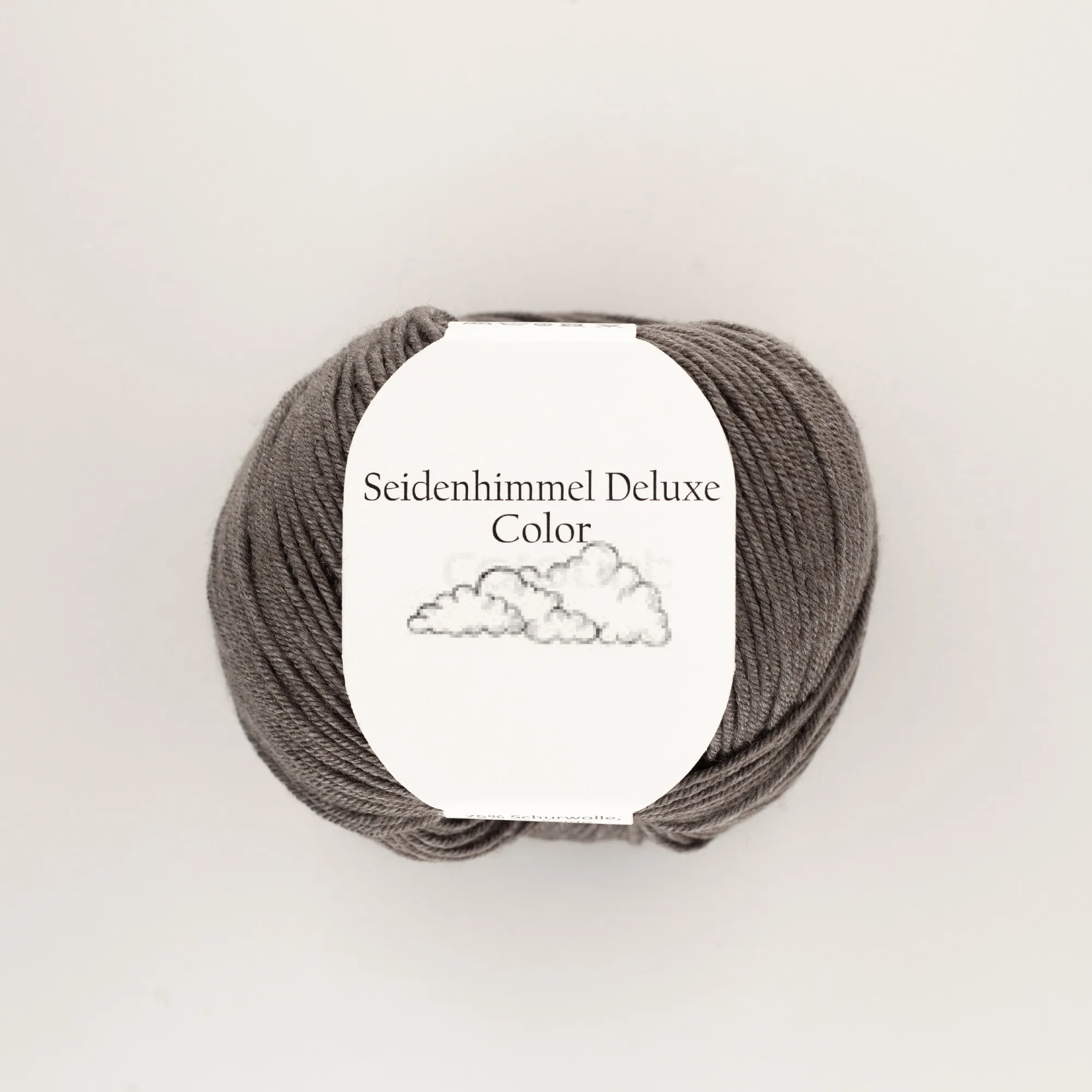 10 “Seidenhimmel Deluxe” 10 ashes, 50 gr balls – 75 % Merino wool extra fine/25 % silk