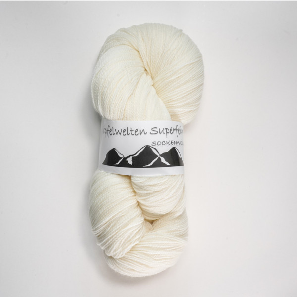 “Gipfelwelten Superfein” 16/2, 75 % Merino extra fine/25 % Polyamide – 100 gr skein -mulesing free