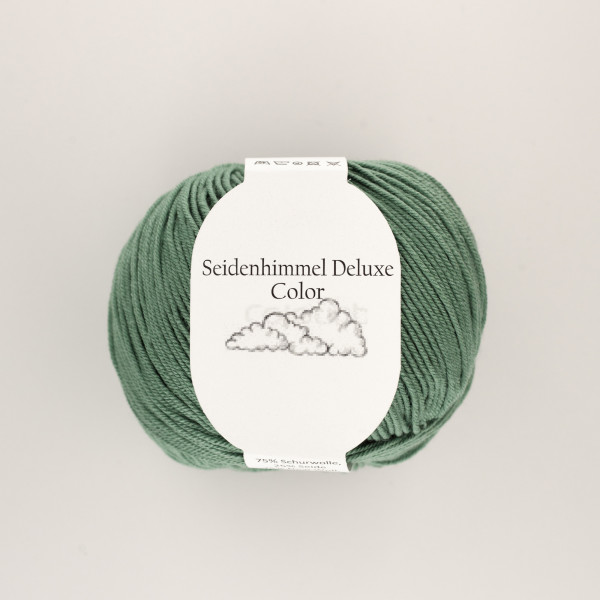 “Seidenhimmel Deluxe” 03 grass, 50 gr balls – 75 % Merino wool extra fine/25 % silk
