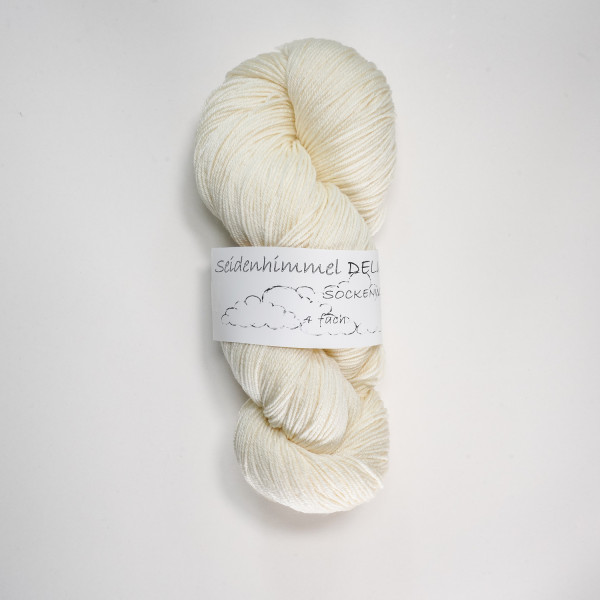 “Seidenhimmel Deluxe” 16/4, mixture of 75 % Merino wool extra fine/25 % silk– 100 gr skein -mulesing free